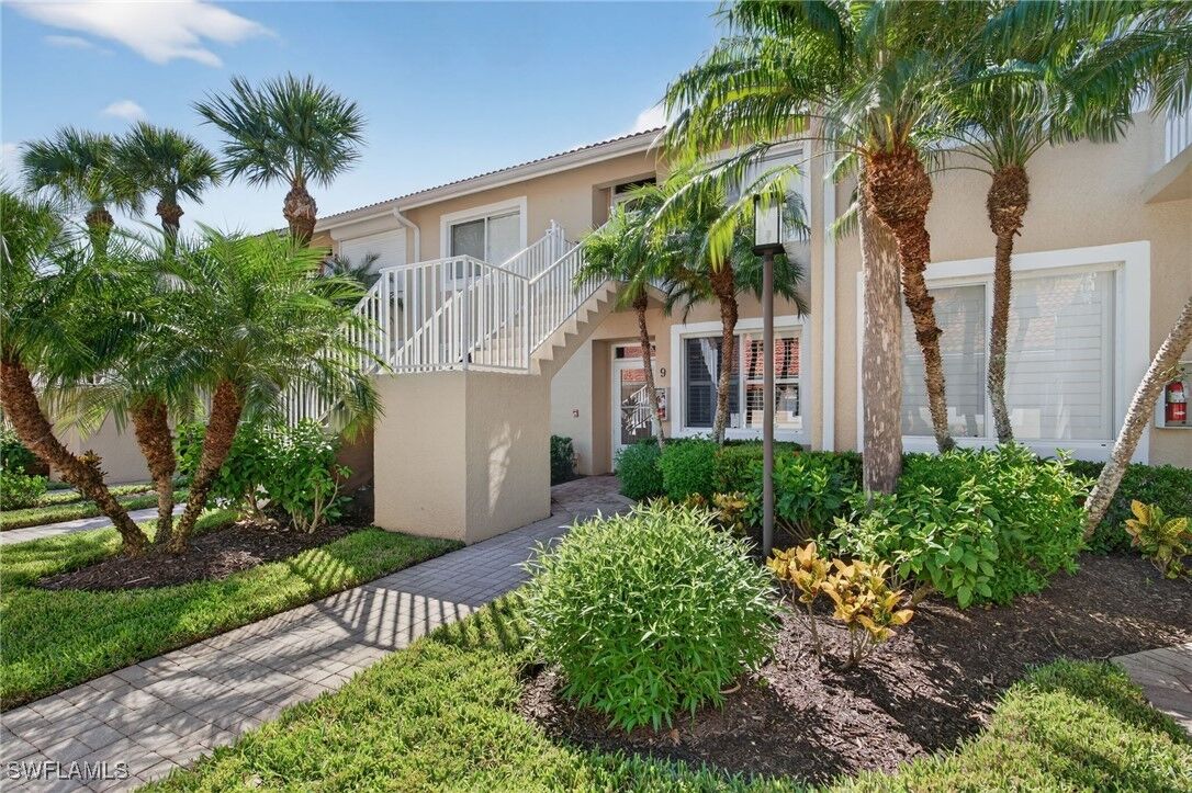 Property Photo: 2345 Magnolia Lane 6709 FL 34112