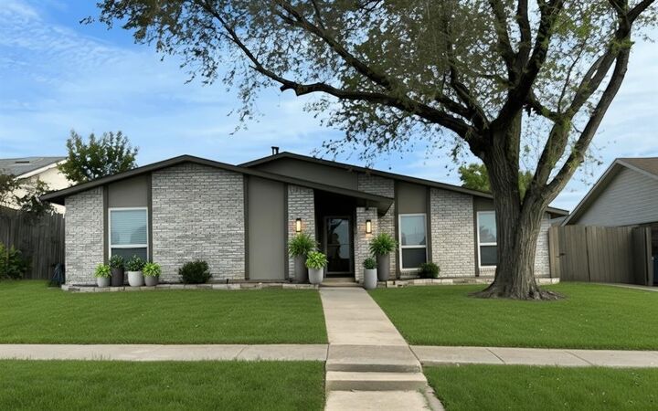 Property Photo: 5109 Reed Drive TX 75056