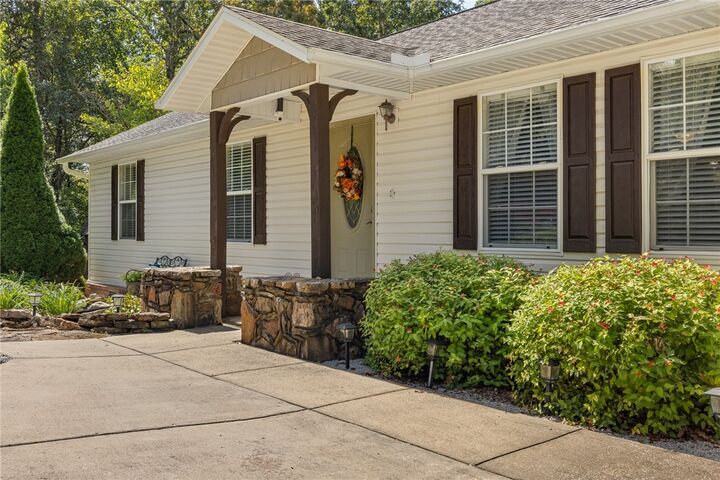 Property Photo: 2879 Lacy Lane AR 72601