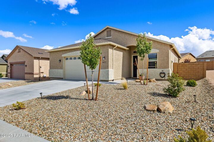 Property Photo:  4877 N Pemberley Street  AZ 86314