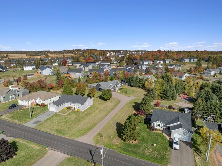 Property Photo: 15 Parricus Mead Drive PE C1E 2H1