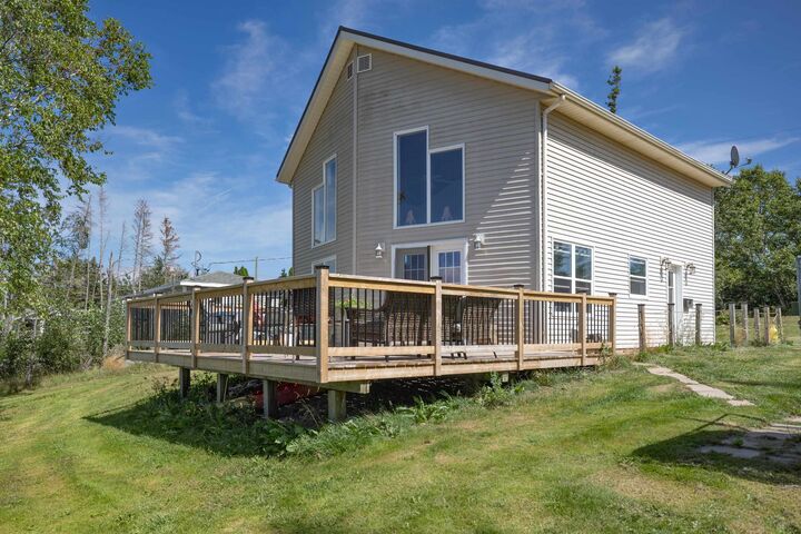 Property Photo: 39 Riverbank Drive PE C1B 3E7