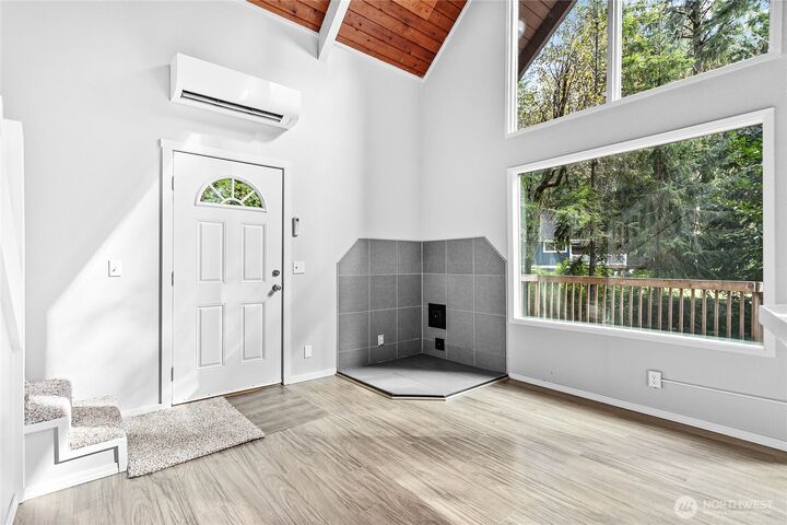 Property Photo: 2 Creekside Lane WA 98229