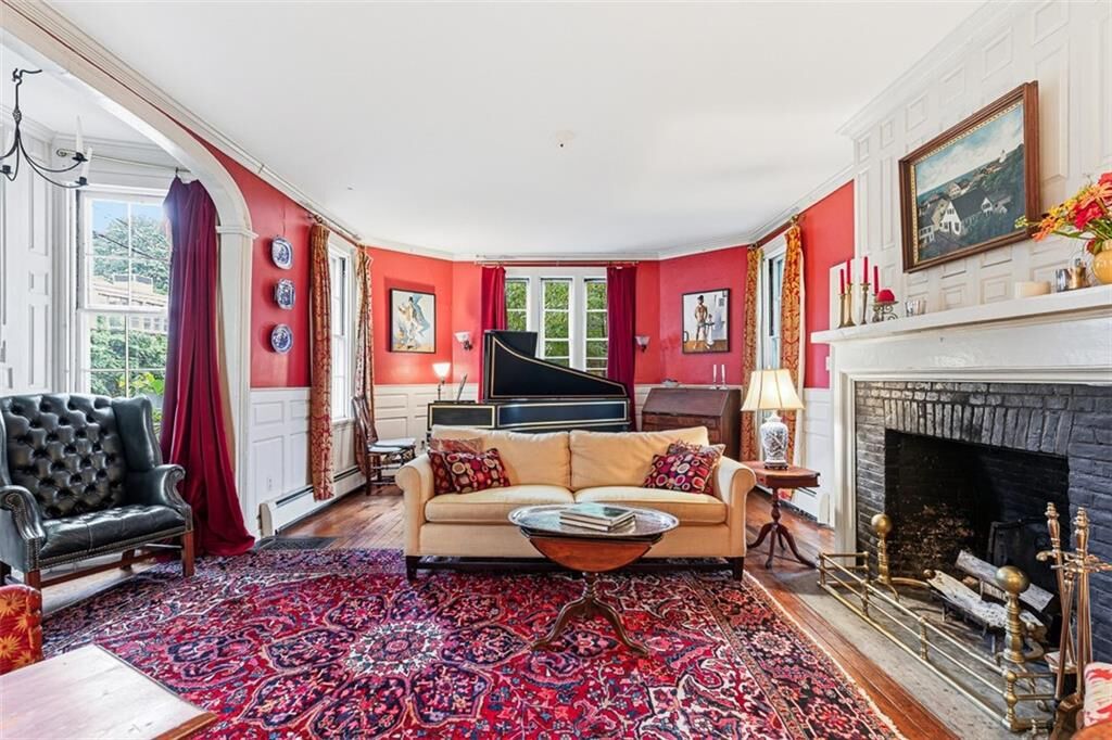 Property Photo:  207 Williams Street 2  RI 02906 