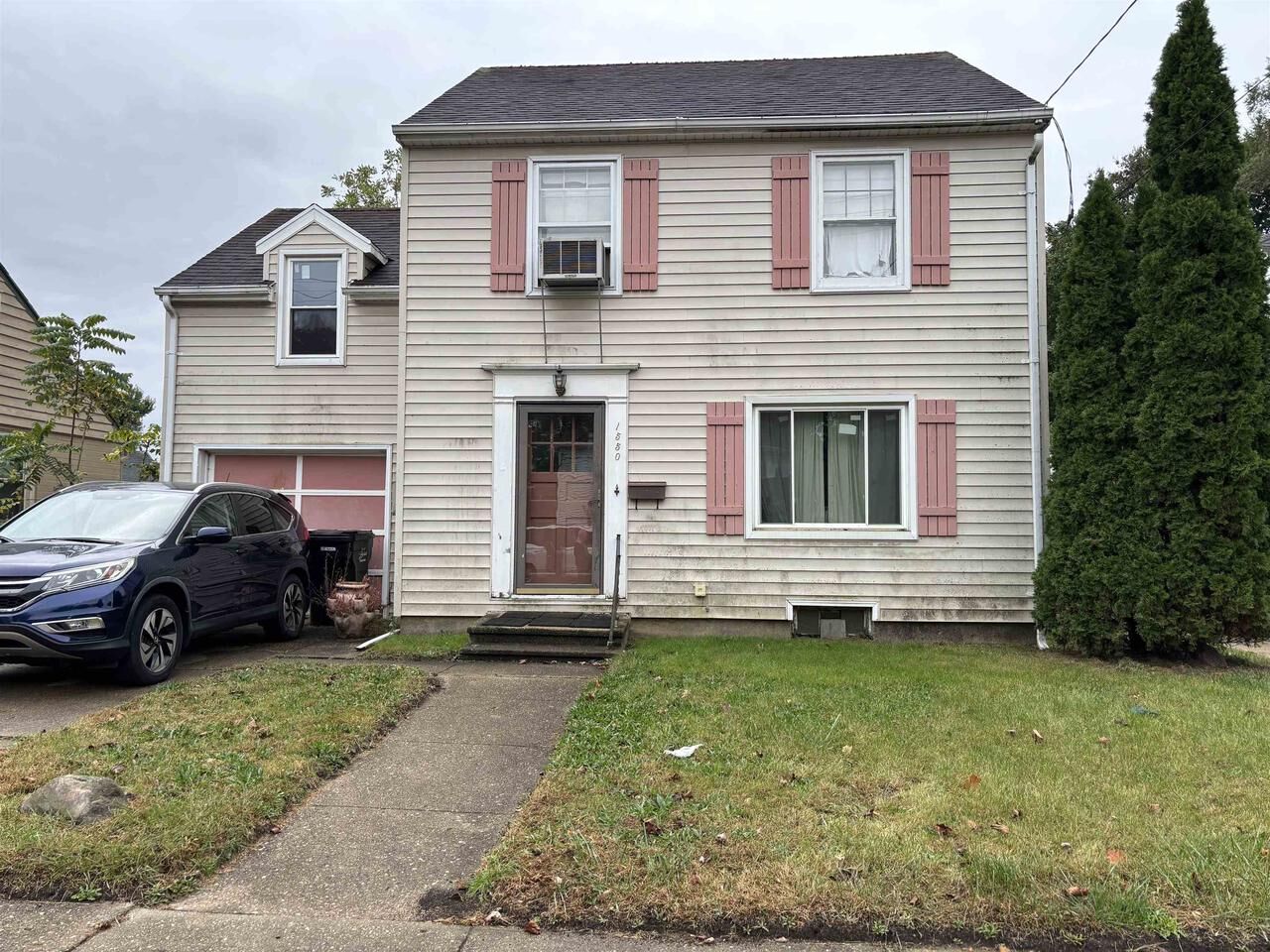 Property Photo: 1550 Washburn Street WI 53511