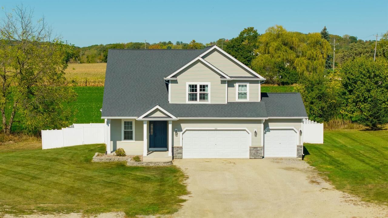 Property Photo: 131 West Blackhawk Drive WI 53538
