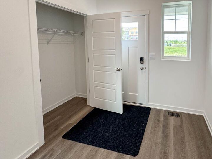 Property Photo: 513 Oak Opening Drive WI 53589