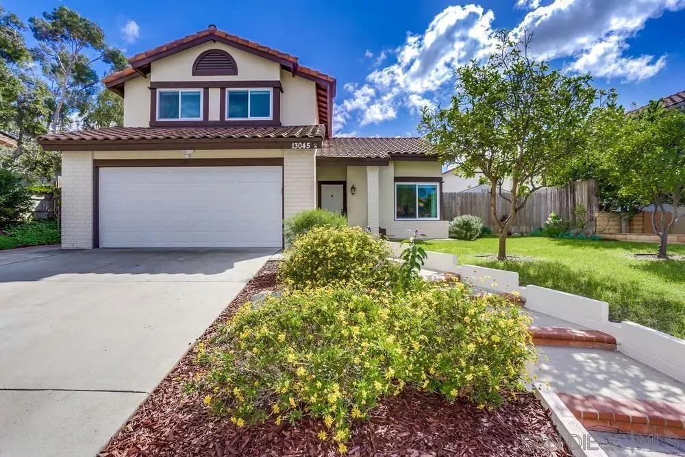 Property Photo: 13045 Texana St CA 92129