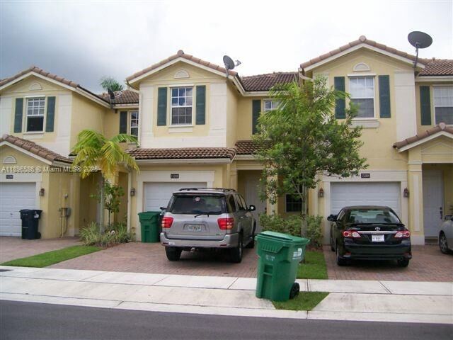 Property Photo: 15288 SW 119th Ter 15288 FL 33196