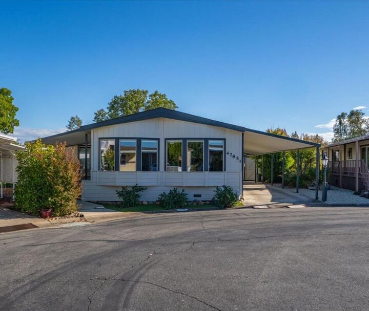 Property Photo: 4785 Underwood Drive CA 96003