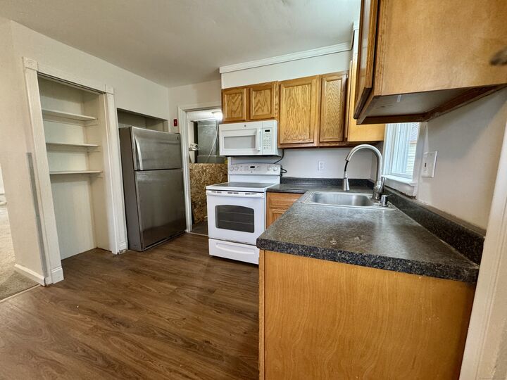 Property Photo: 356 A Court CT 06093