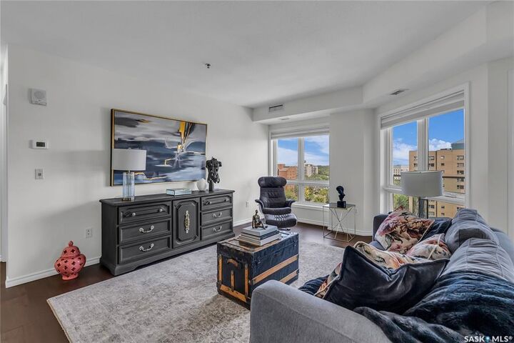 Property Photo: 902 Spadina Crescent E 1205 SK S7K 0G8