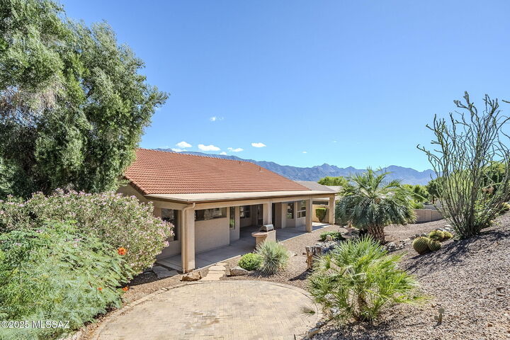 Property Photo:  38994 S Windwood Drive  AZ 85739 