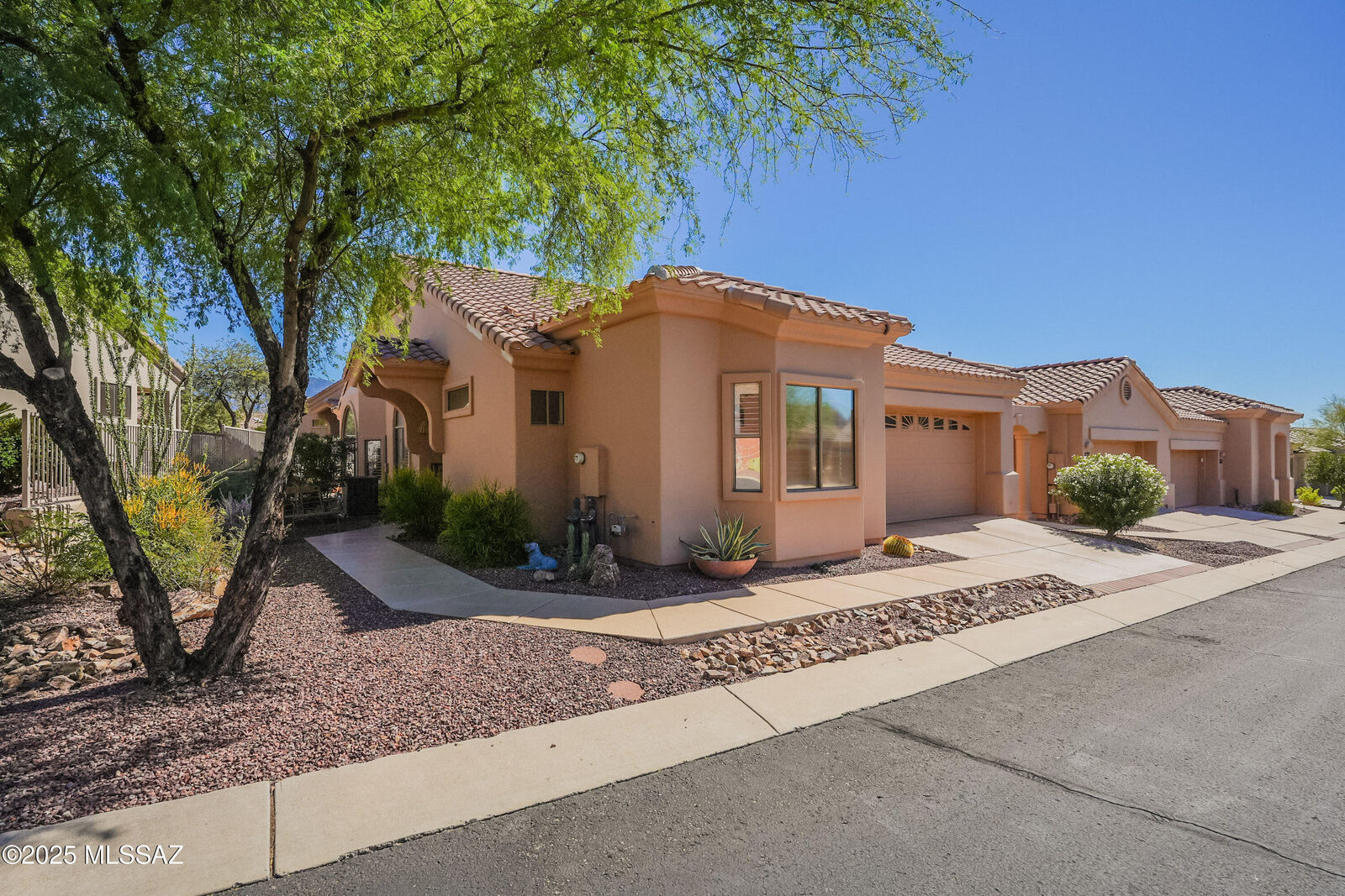 Property Photo: 13401 N Rancho Vistoso Boulevard 137 AZ 85755