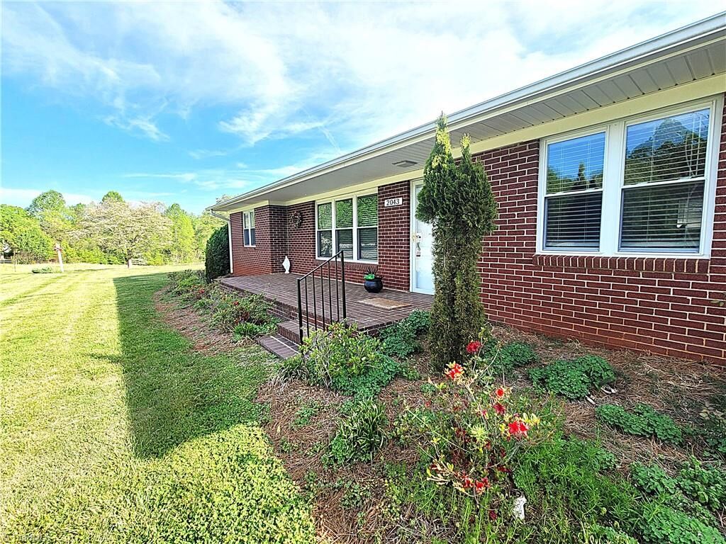 Property Photo: 2043 Snow Hill Church Road NC 27016