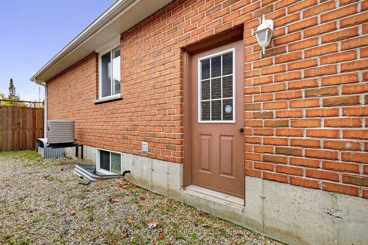 Property Photo: 655 Glen Cedar Crescent ON L9S 2J5