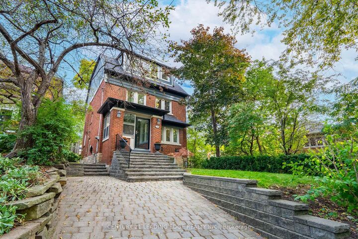 Photo de la propriété: 387 Kennedy Avenue ON M6P 3C5