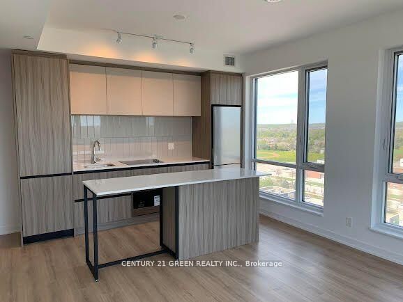 Property Photo: 7950 Bathurst Street 1304 ON L4J 0L4