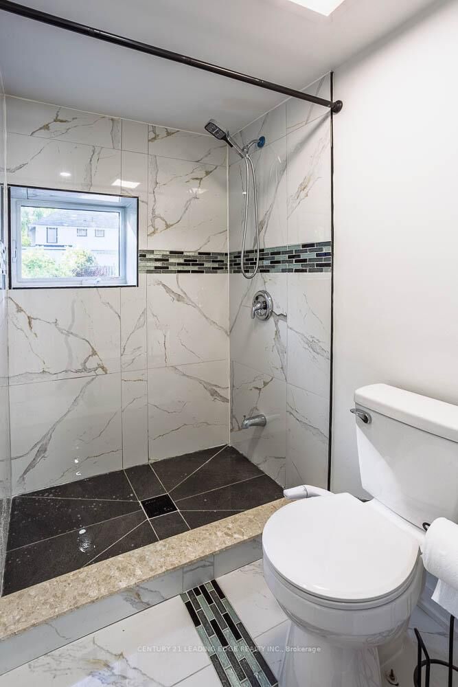 Property Photo:  61 Wilkins Street A  ON K8V 3M6