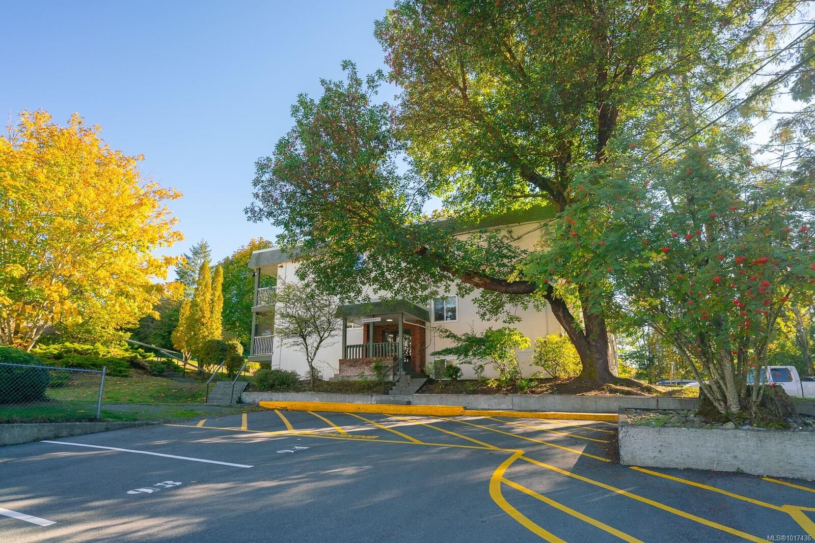 Photo de la propriété: 999 Bowen Rd 5304 BC V9N 2E7