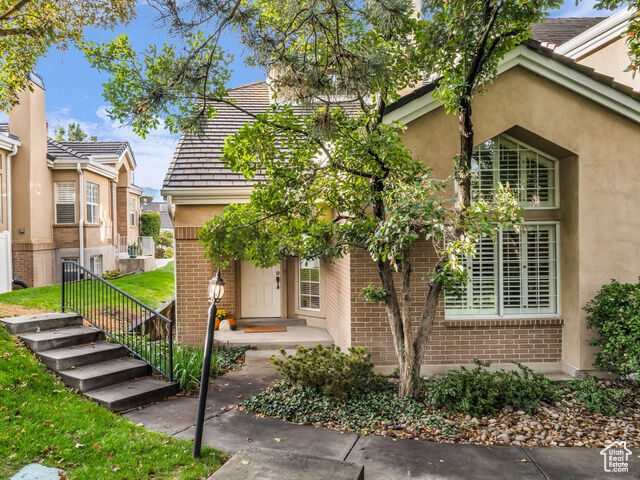 2384 E Summerspring Ln  Holladay UT 84124 photo