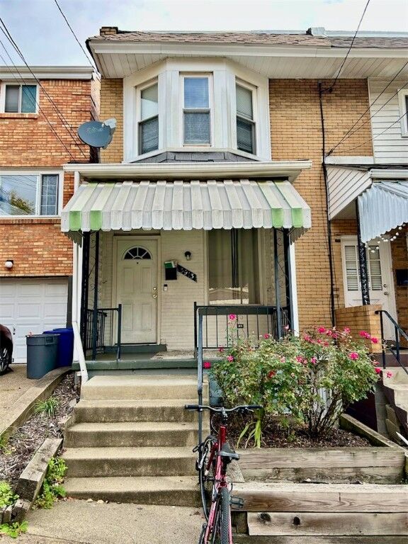Property Photo: 3913 Nantasket St PA 15207