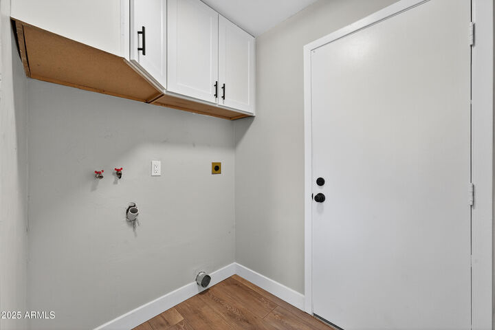 5039 W Vernon Avenue  Phoenix AZ 85035 photo