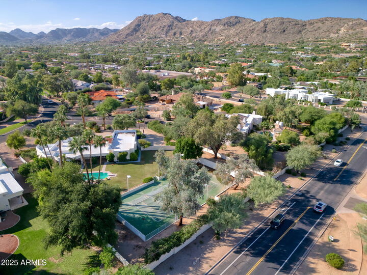 Property Photo: 6330 E Huntress Drive AZ 85253