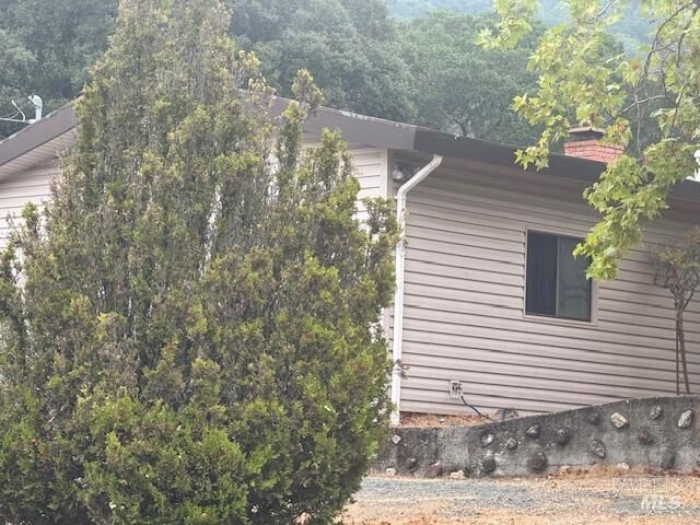 Property Photo:  1228 Los Robles Drive  CA 95476 