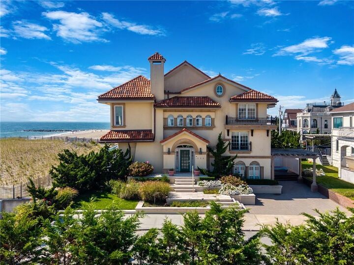 Property Photo:  135 Beach 145th Street  NY 11694 