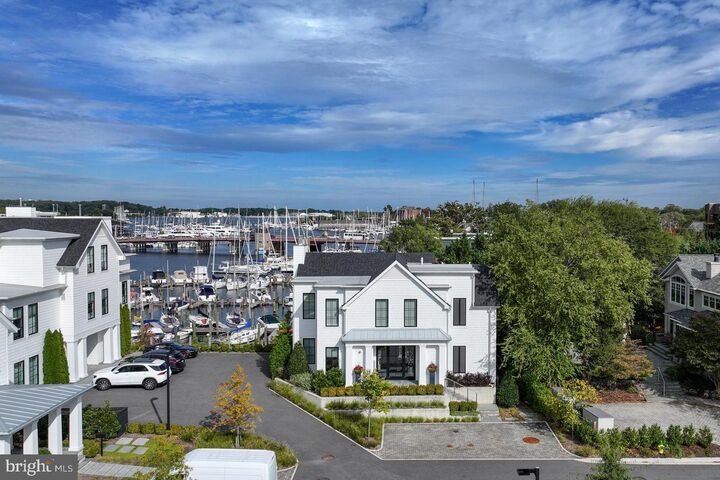 Property Photo:  289 State Street 4  MD 21403
