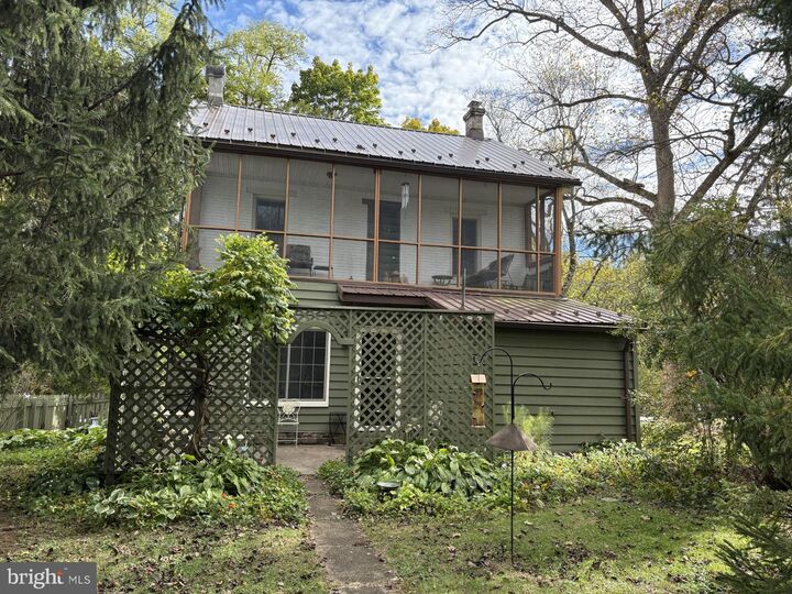 Property Photo: 113 Race Street PA 17007