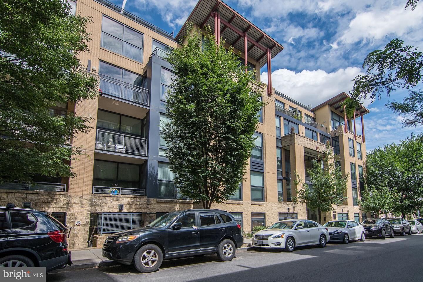 Property Photo: 2301 Champlain Street NW 414 DC 20009
