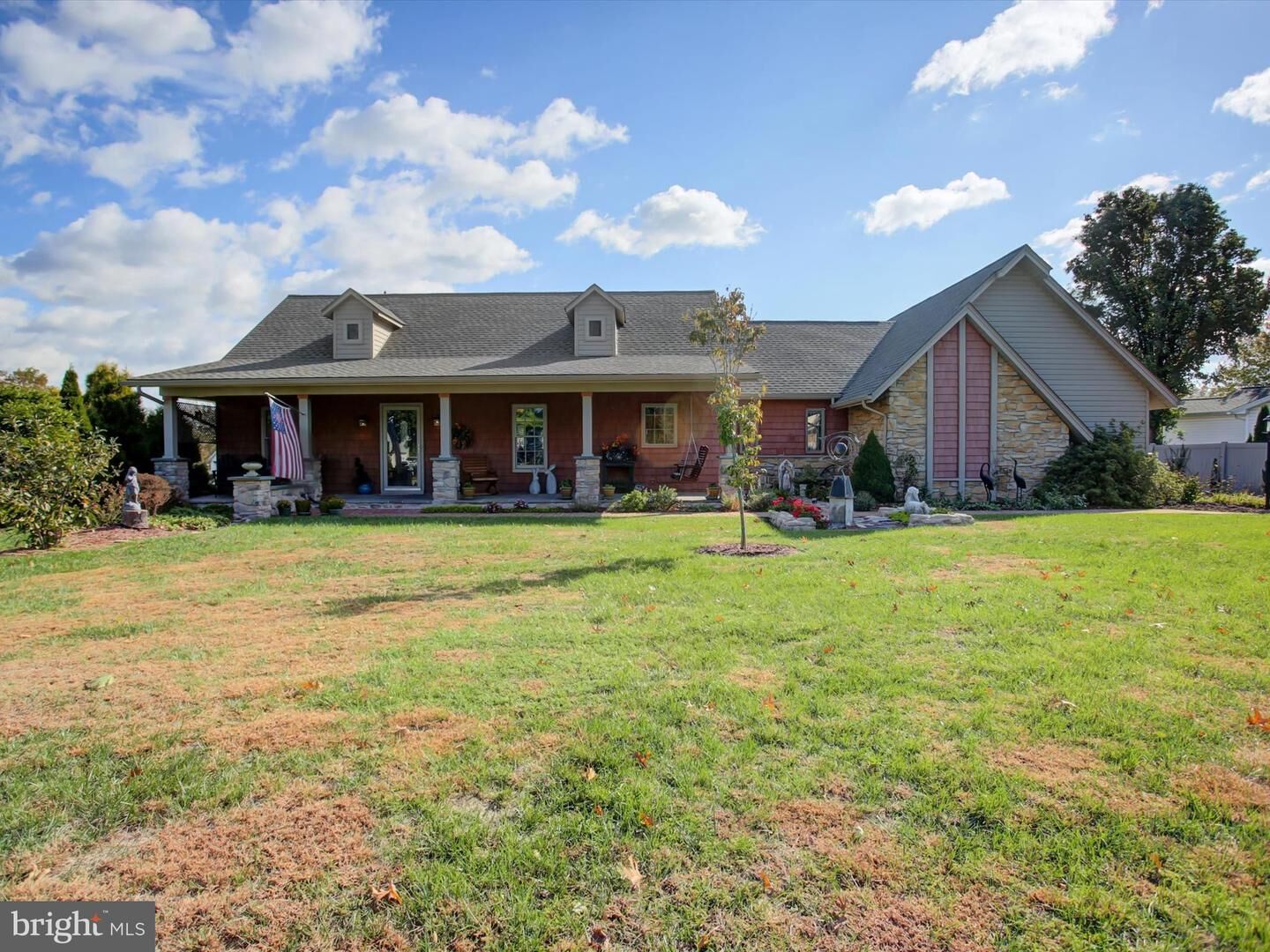 Property Photo: 46 Pin Oak Lane PA 17325