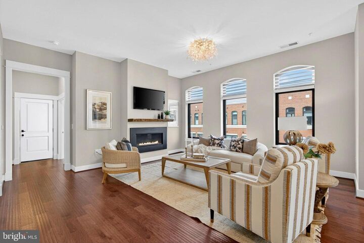 Property Photo: 3 Stationmaster Street SE 402 VA 20175