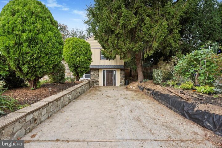 Property Photo:  11022 Ferndale Street  PA 19116