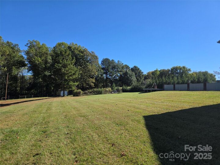Property Photo:  222 Kiser Road  NC 28016