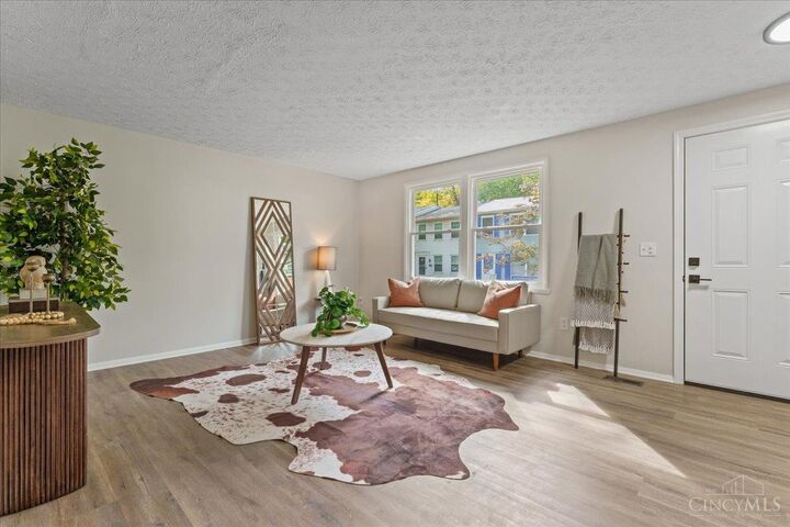 Property Photo: 4536 Tree View Court OH 45103