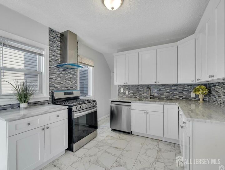 Property Photo: 752 W Front Street NJ 07060