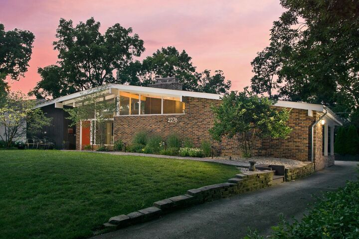 2276 Johnston Road  Columbus OH 43220 photo