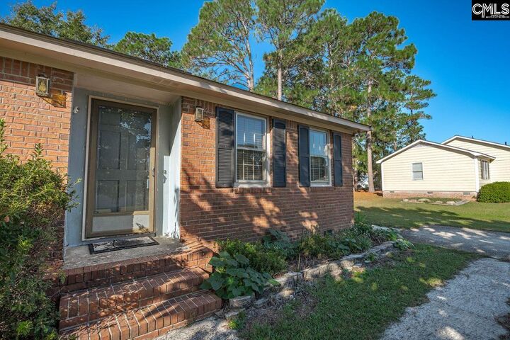 Property Photo: 604 Cedar Field SC 29170