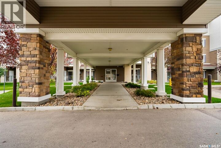 Property Photo:  105 W 1300 Stockton Street N  SK S4X 0G2 