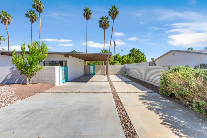 Property Photo: 2250 Acacia Road E CA 92262