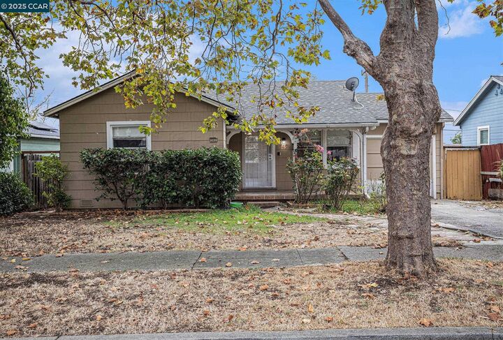 345 Steffan St  Vallejo CA 94591 photo