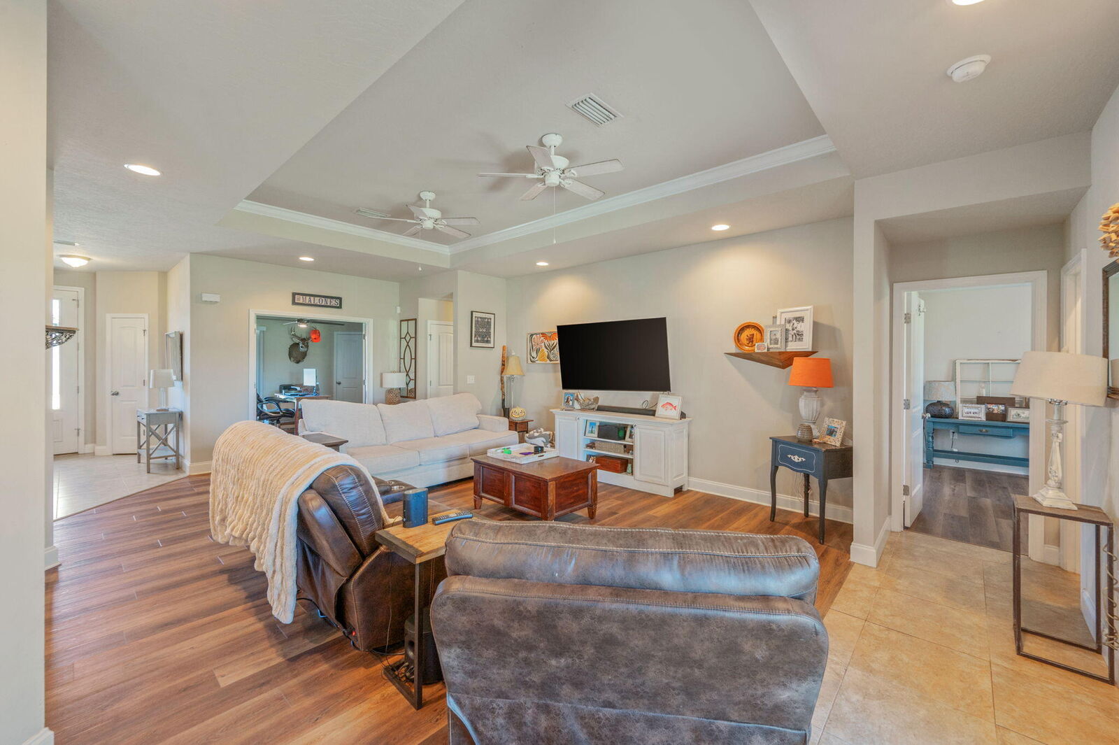 Property Photo: 4675 Chanteuse Parkway FL 32539