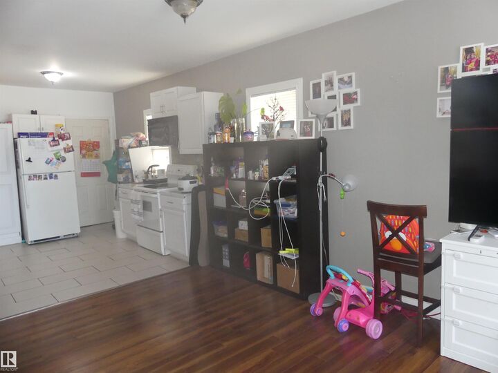 Property Photo: 10618 96 Street NW AB T5H 2J2