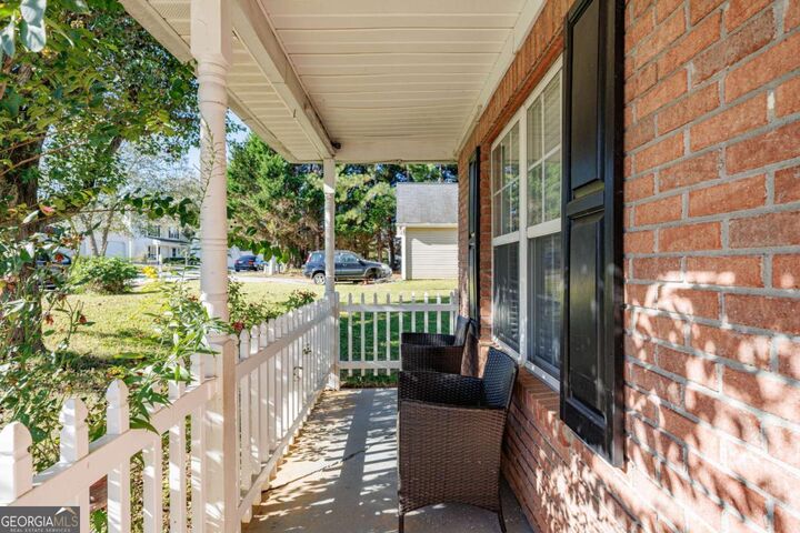 Property Photo:  1757 Summit Creek Way  GA 30052