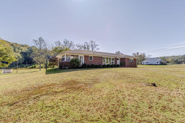 Property Photo: 967 Lafayette Road GA 30740