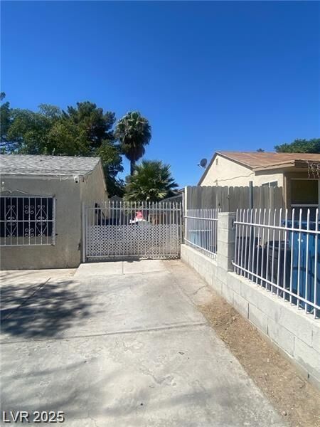 Property Photo:  1614 Lewis Avenue  NV 89101 