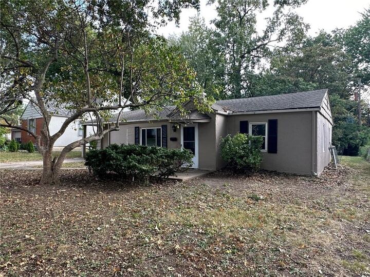 Property Photo:  7615 Terrace Street  MO 64114